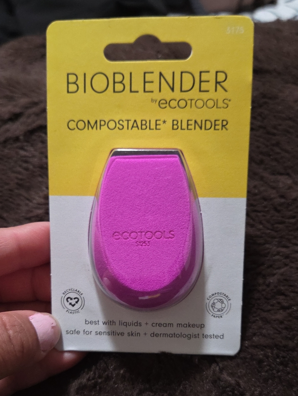ecotools Hot Pink BioBlender Compostable Makeup Sponge